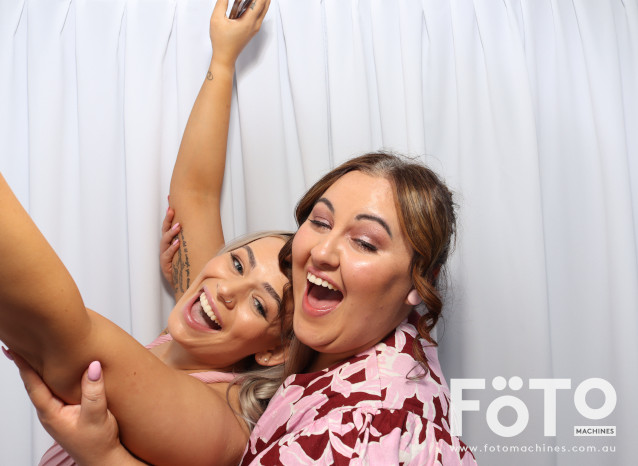 Becca & Brandon's Wedding | View more photos from the event at gallery.fotomachines.com.au/u/FOTOMachines/Becca-Brandons-Wedding