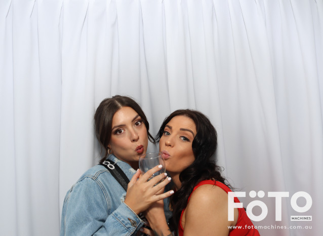 Becca & Brandon's Wedding | View more photos from the event at gallery.fotomachines.com.au/u/FOTOMachines/Becca-Brandons-Wedding