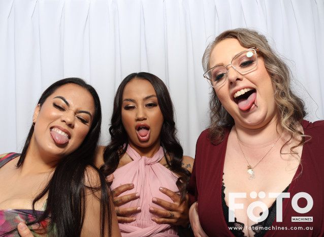 Becca & Brandon's Wedding | View more photos from the event at gallery.fotomachines.com.au/u/FOTOMachines/Becca-Brandons-Wedding