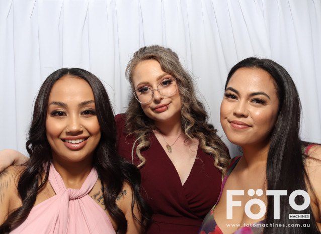 Becca & Brandon's Wedding | View more photos from the event at gallery.fotomachines.com.au/u/FOTOMachines/Becca-Brandons-Wedding