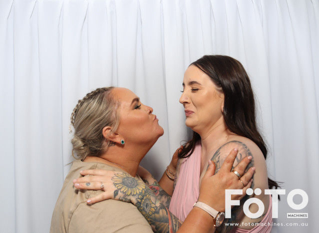 Becca & Brandon's Wedding | View more photos from the event at gallery.fotomachines.com.au/u/FOTOMachines/Becca-Brandons-Wedding