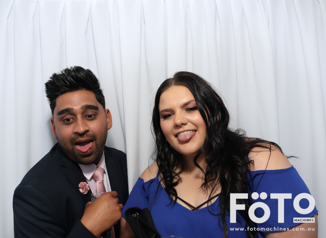 Becca & Brandon's Wedding | View more photos from the event at gallery.fotomachines.com.au/u/FOTOMachines/Becca-Brandons-Wedding