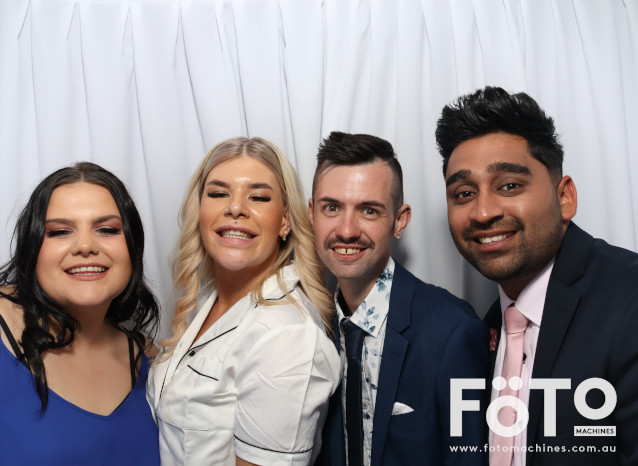 Becca & Brandon's Wedding | View more photos from the event at gallery.fotomachines.com.au/u/FOTOMachines/Becca-Brandons-Wedding