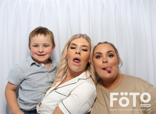 Becca & Brandon's Wedding | View more photos from the event at gallery.fotomachines.com.au/u/FOTOMachines/Becca-Brandons-Wedding