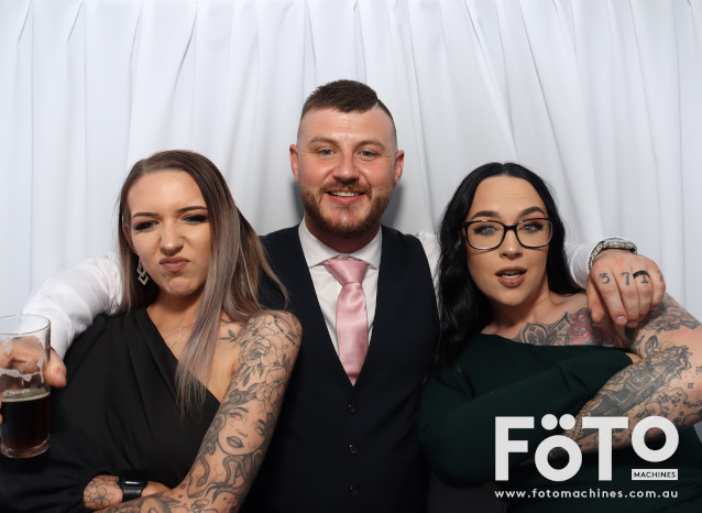 Becca & Brandon's Wedding | View more photos from the event at gallery.fotomachines.com.au/u/FOTOMachines/Becca-Brandons-Wedding