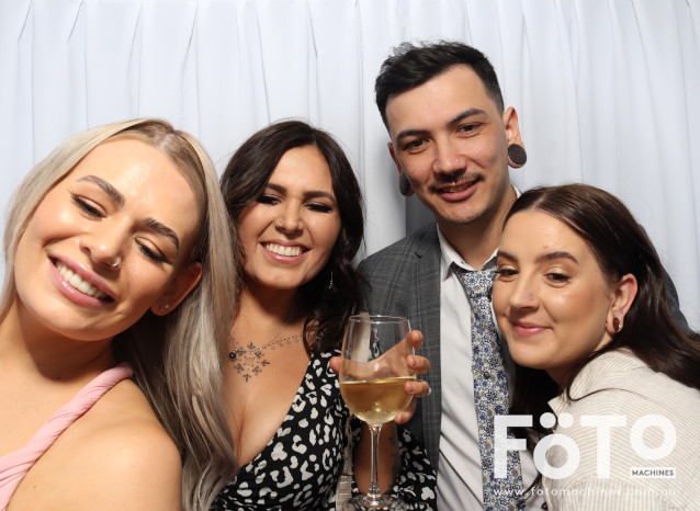 Becca & Brandon's Wedding | View more photos from the event at gallery.fotomachines.com.au/u/FOTOMachines/Becca-Brandons-Wedding