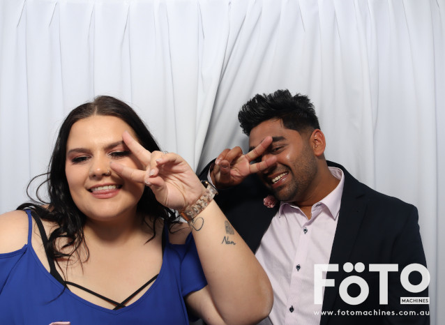 Becca & Brandon's Wedding | View more photos from the event at gallery.fotomachines.com.au/u/FOTOMachines/Becca-Brandons-Wedding