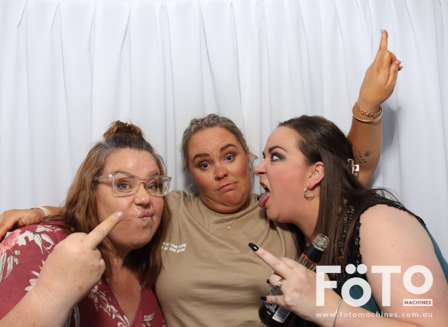 Becca & Brandon's Wedding | View more photos from the event at gallery.fotomachines.com.au/u/FOTOMachines/Becca-Brandons-Wedding