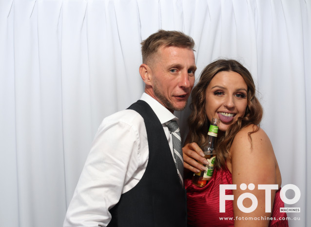 Becca & Brandon's Wedding | View more photos from the event at gallery.fotomachines.com.au/u/FOTOMachines/Becca-Brandons-Wedding