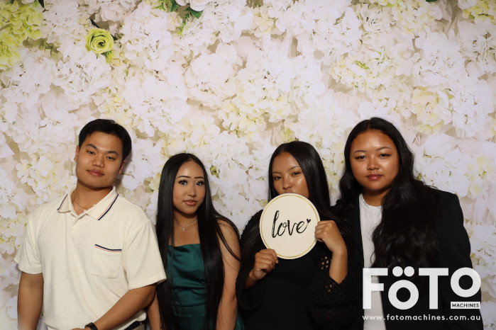 Pa Siang & Angun's Wedding | View more photos from the event at gallery.fotomachines.com.au/u/FOTOMachines/Pa-Siang-Anguns-Wedding