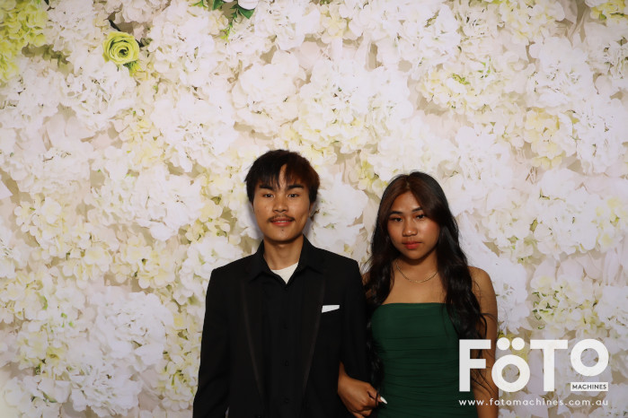 Pa Siang & Angun's Wedding | View more photos from the event at gallery.fotomachines.com.au/u/FOTOMachines/Pa-Siang-Anguns-Wedding