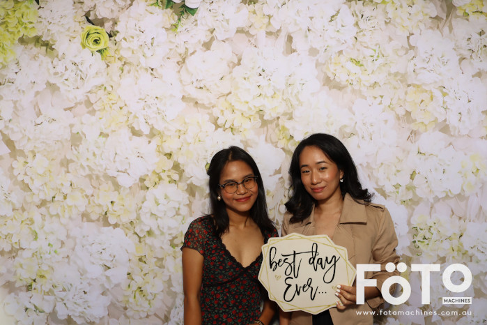 Pa Siang & Angun's Wedding | View more photos from the event at gallery.fotomachines.com.au/u/FOTOMachines/Pa-Siang-Anguns-Wedding