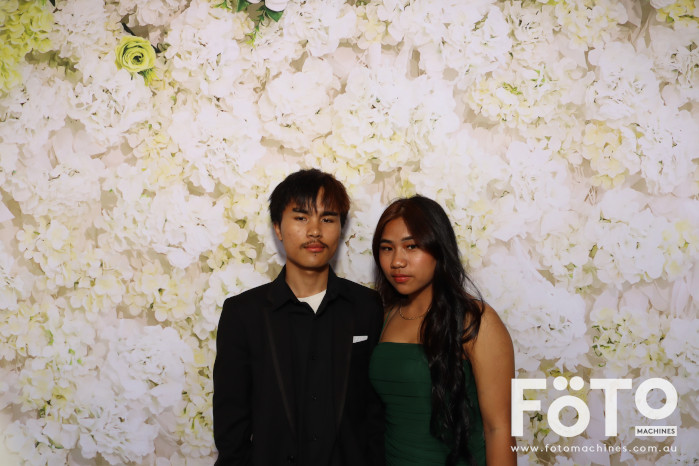 Pa Siang & Angun's Wedding | View more photos from the event at gallery.fotomachines.com.au/u/FOTOMachines/Pa-Siang-Anguns-Wedding