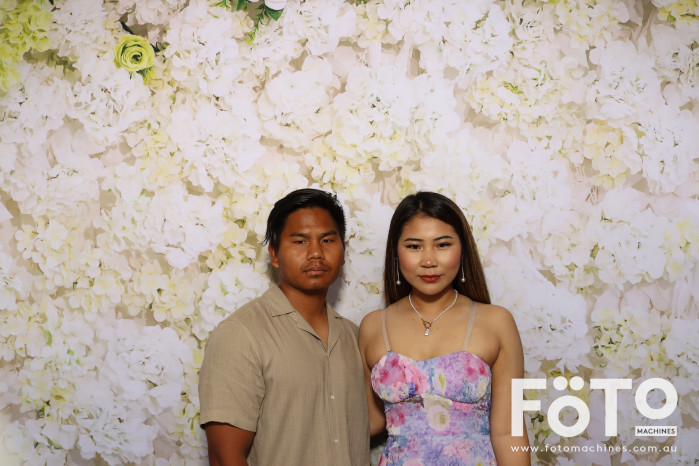 Pa Siang & Angun's Wedding | View more photos from the event at gallery.fotomachines.com.au/u/FOTOMachines/Pa-Siang-Anguns-Wedding