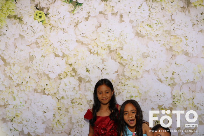 Pa Siang & Angun's Wedding | View more photos from the event at gallery.fotomachines.com.au/u/FOTOMachines/Pa-Siang-Anguns-Wedding