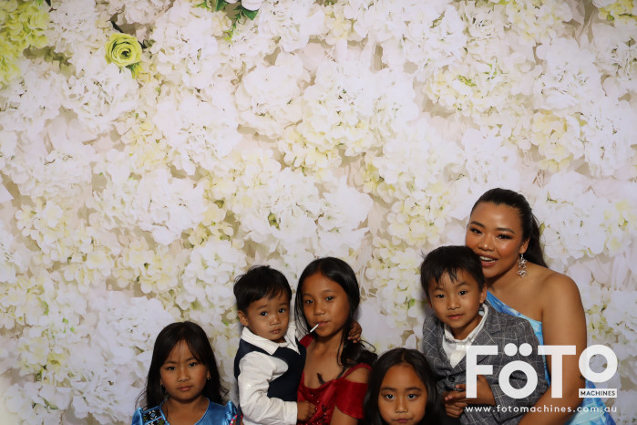 Pa Siang & Angun's Wedding | View more photos from the event at gallery.fotomachines.com.au/u/FOTOMachines/Pa-Siang-Anguns-Wedding