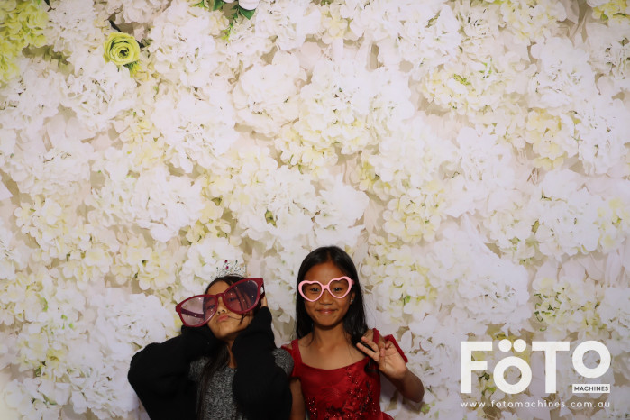 Pa Siang & Angun's Wedding | View more photos from the event at gallery.fotomachines.com.au/u/FOTOMachines/Pa-Siang-Anguns-Wedding