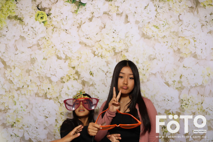 Pa Siang & Angun's Wedding | View more photos from the event at gallery.fotomachines.com.au/u/FOTOMachines/Pa-Siang-Anguns-Wedding