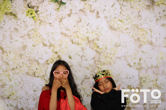 Pa Siang & Angun's Wedding | View more photos from the event at gallery.fotomachines.com.au/u/FOTOMachines/Pa-Siang-Anguns-Wedding