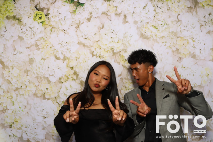 Pa Siang & Angun's Wedding | View more photos from the event at gallery.fotomachines.com.au/u/FOTOMachines/Pa-Siang-Anguns-Wedding