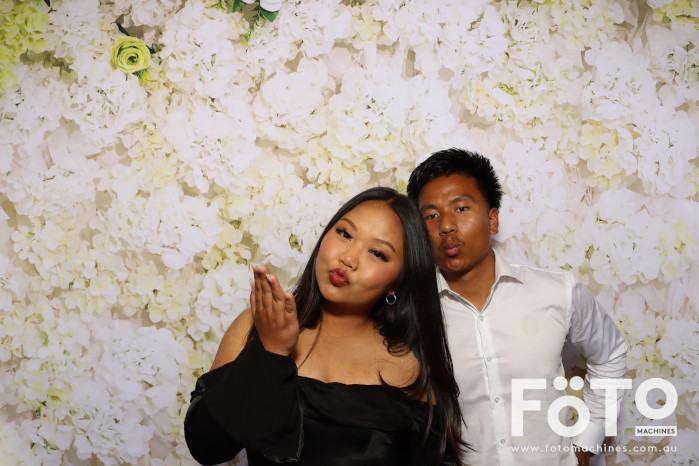 Pa Siang & Angun's Wedding | View more photos from the event at gallery.fotomachines.com.au/u/FOTOMachines/Pa-Siang-Anguns-Wedding