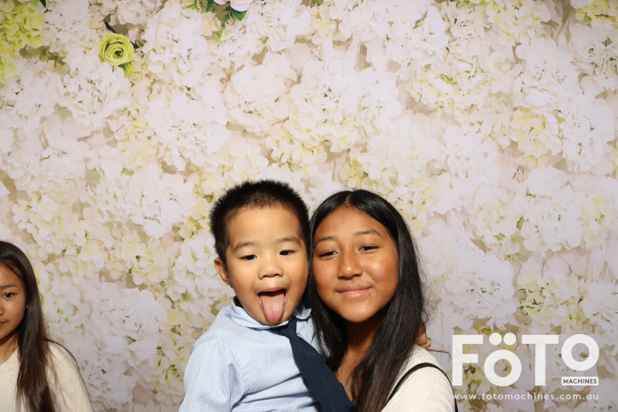 Pa Siang & Angun's Wedding | View more photos from the event at gallery.fotomachines.com.au/u/FOTOMachines/Pa-Siang-Anguns-Wedding