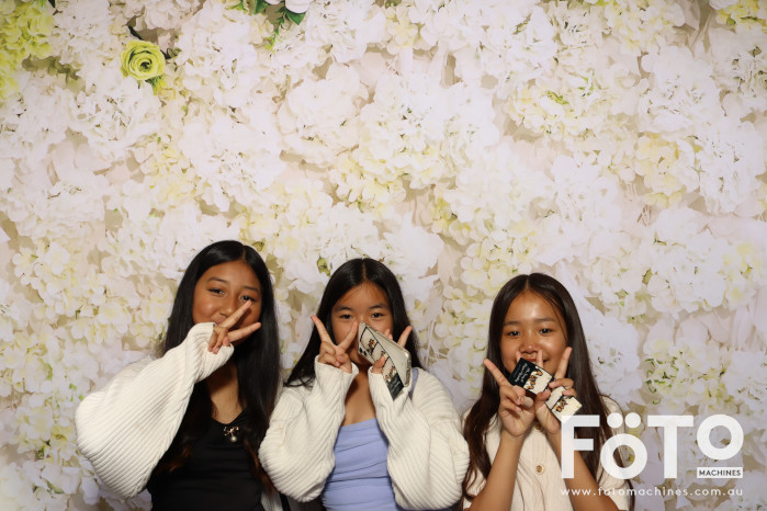 Pa Siang & Angun's Wedding | View more photos from the event at gallery.fotomachines.com.au/u/FOTOMachines/Pa-Siang-Anguns-Wedding