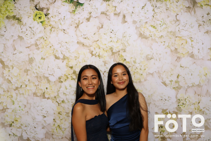 Pa Siang & Angun's Wedding | View more photos from the event at gallery.fotomachines.com.au/u/FOTOMachines/Pa-Siang-Anguns-Wedding