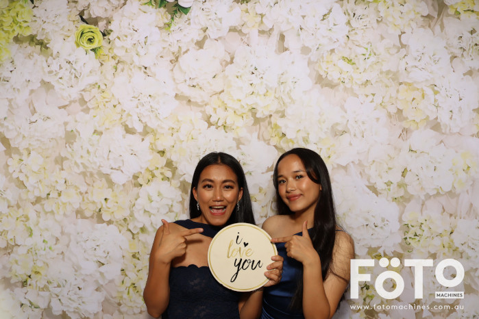 Pa Siang & Angun's Wedding | View more photos from the event at gallery.fotomachines.com.au/u/FOTOMachines/Pa-Siang-Anguns-Wedding