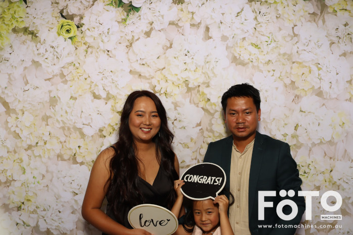 Pa Siang & Angun's Wedding | View more photos from the event at gallery.fotomachines.com.au/u/FOTOMachines/Pa-Siang-Anguns-Wedding