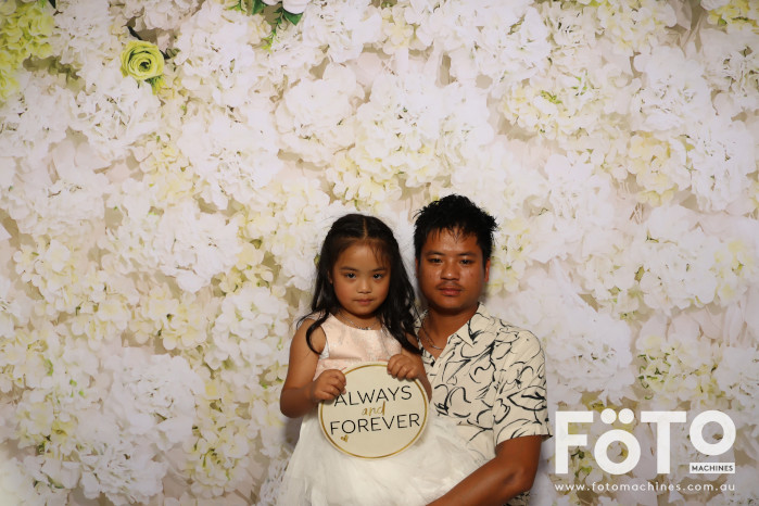 Pa Siang & Angun's Wedding | View more photos from the event at gallery.fotomachines.com.au/u/FOTOMachines/Pa-Siang-Anguns-Wedding