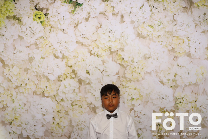 Pa Siang & Angun's Wedding | View more photos from the event at gallery.fotomachines.com.au/u/FOTOMachines/Pa-Siang-Anguns-Wedding