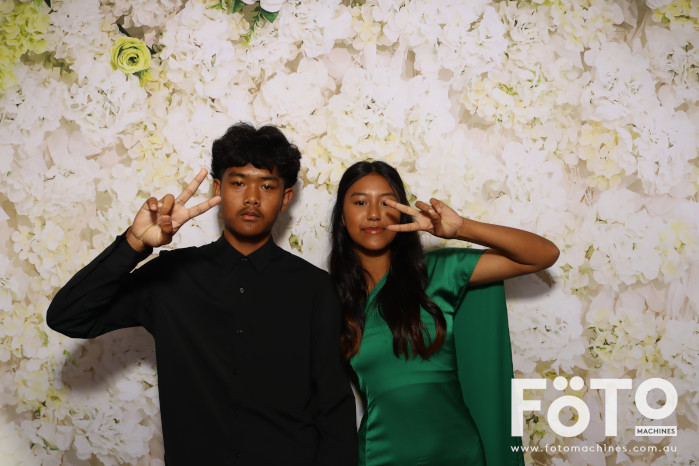 Pa Siang & Angun's Wedding | View more photos from the event at gallery.fotomachines.com.au/u/FOTOMachines/Pa-Siang-Anguns-Wedding