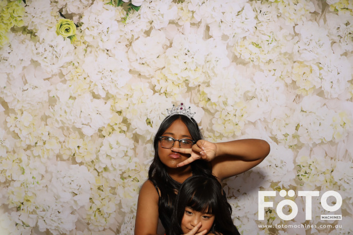 Pa Siang & Angun's Wedding | View more photos from the event at gallery.fotomachines.com.au/u/FOTOMachines/Pa-Siang-Anguns-Wedding