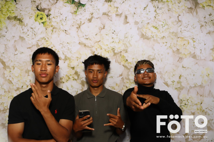 Pa Siang & Angun's Wedding | View more photos from the event at gallery.fotomachines.com.au/u/FOTOMachines/Pa-Siang-Anguns-Wedding