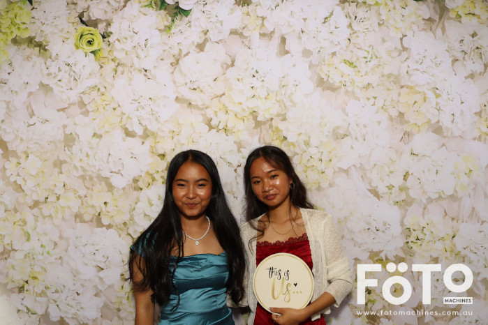 Pa Siang & Angun's Wedding | View more photos from the event at gallery.fotomachines.com.au/u/FOTOMachines/Pa-Siang-Anguns-Wedding