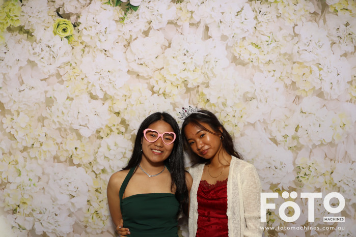 Pa Siang & Angun's Wedding | View more photos from the event at gallery.fotomachines.com.au/u/FOTOMachines/Pa-Siang-Anguns-Wedding