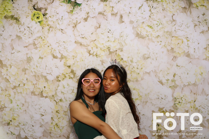 Pa Siang & Angun's Wedding | View more photos from the event at gallery.fotomachines.com.au/u/FOTOMachines/Pa-Siang-Anguns-Wedding