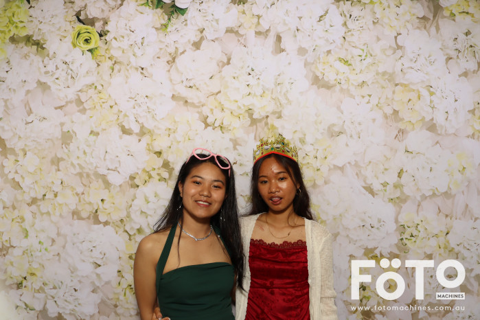 Pa Siang & Angun's Wedding | View more photos from the event at gallery.fotomachines.com.au/u/FOTOMachines/Pa-Siang-Anguns-Wedding