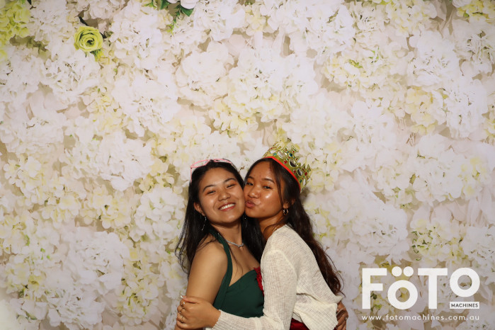 Pa Siang & Angun's Wedding | View more photos from the event at gallery.fotomachines.com.au/u/FOTOMachines/Pa-Siang-Anguns-Wedding