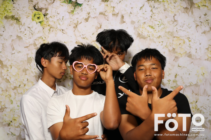 Pa Siang & Angun's Wedding | View more photos from the event at gallery.fotomachines.com.au/u/FOTOMachines/Pa-Siang-Anguns-Wedding