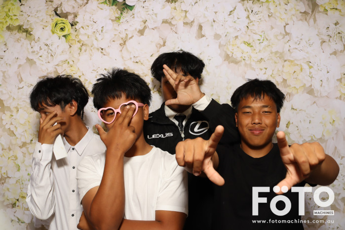 Pa Siang & Angun's Wedding | View more photos from the event at gallery.fotomachines.com.au/u/FOTOMachines/Pa-Siang-Anguns-Wedding