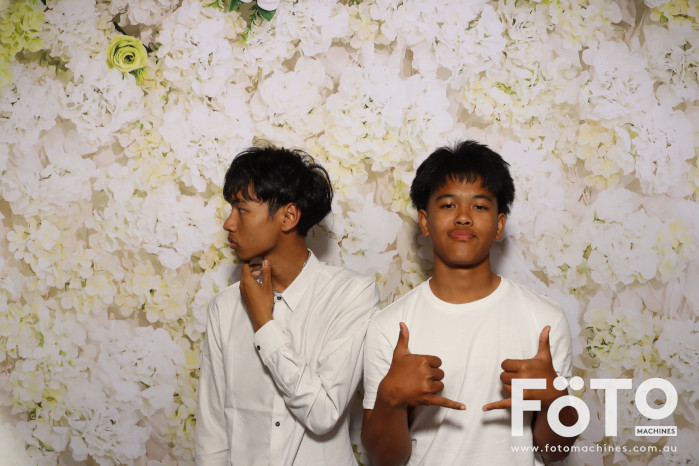 Pa Siang & Angun's Wedding | View more photos from the event at gallery.fotomachines.com.au/u/FOTOMachines/Pa-Siang-Anguns-Wedding