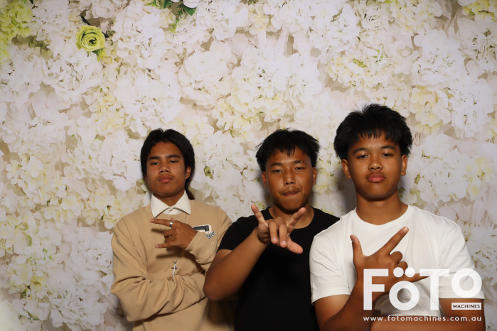 Pa Siang & Angun's Wedding | View more photos from the event at gallery.fotomachines.com.au/u/FOTOMachines/Pa-Siang-Anguns-Wedding