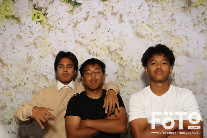 Pa Siang & Angun's Wedding | View more photos from the event at gallery.fotomachines.com.au/u/FOTOMachines/Pa-Siang-Anguns-Wedding