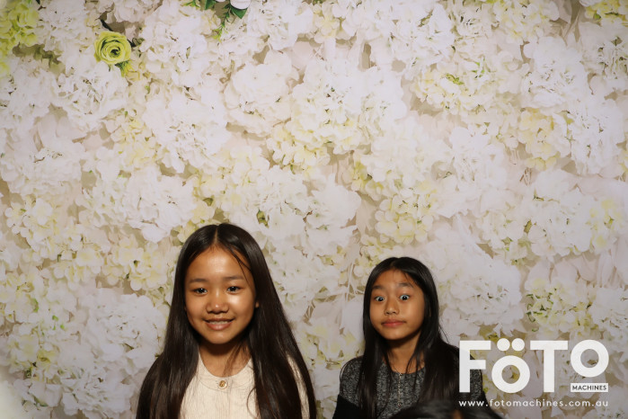 Pa Siang & Angun's Wedding | View more photos from the event at gallery.fotomachines.com.au/u/FOTOMachines/Pa-Siang-Anguns-Wedding