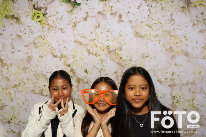 Pa Siang & Angun's Wedding | View more photos from the event at gallery.fotomachines.com.au/u/FOTOMachines/Pa-Siang-Anguns-Wedding