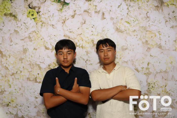 Pa Siang & Angun's Wedding | View more photos from the event at gallery.fotomachines.com.au/u/FOTOMachines/Pa-Siang-Anguns-Wedding