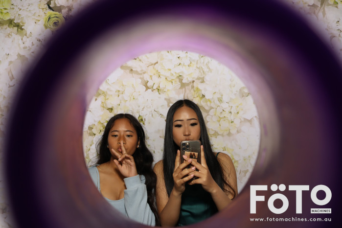 Pa Siang & Angun's Wedding | View more photos from the event at gallery.fotomachines.com.au/u/FOTOMachines/Pa-Siang-Anguns-Wedding