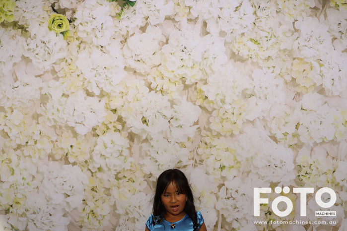 Pa Siang & Angun's Wedding | View more photos from the event at gallery.fotomachines.com.au/u/FOTOMachines/Pa-Siang-Anguns-Wedding